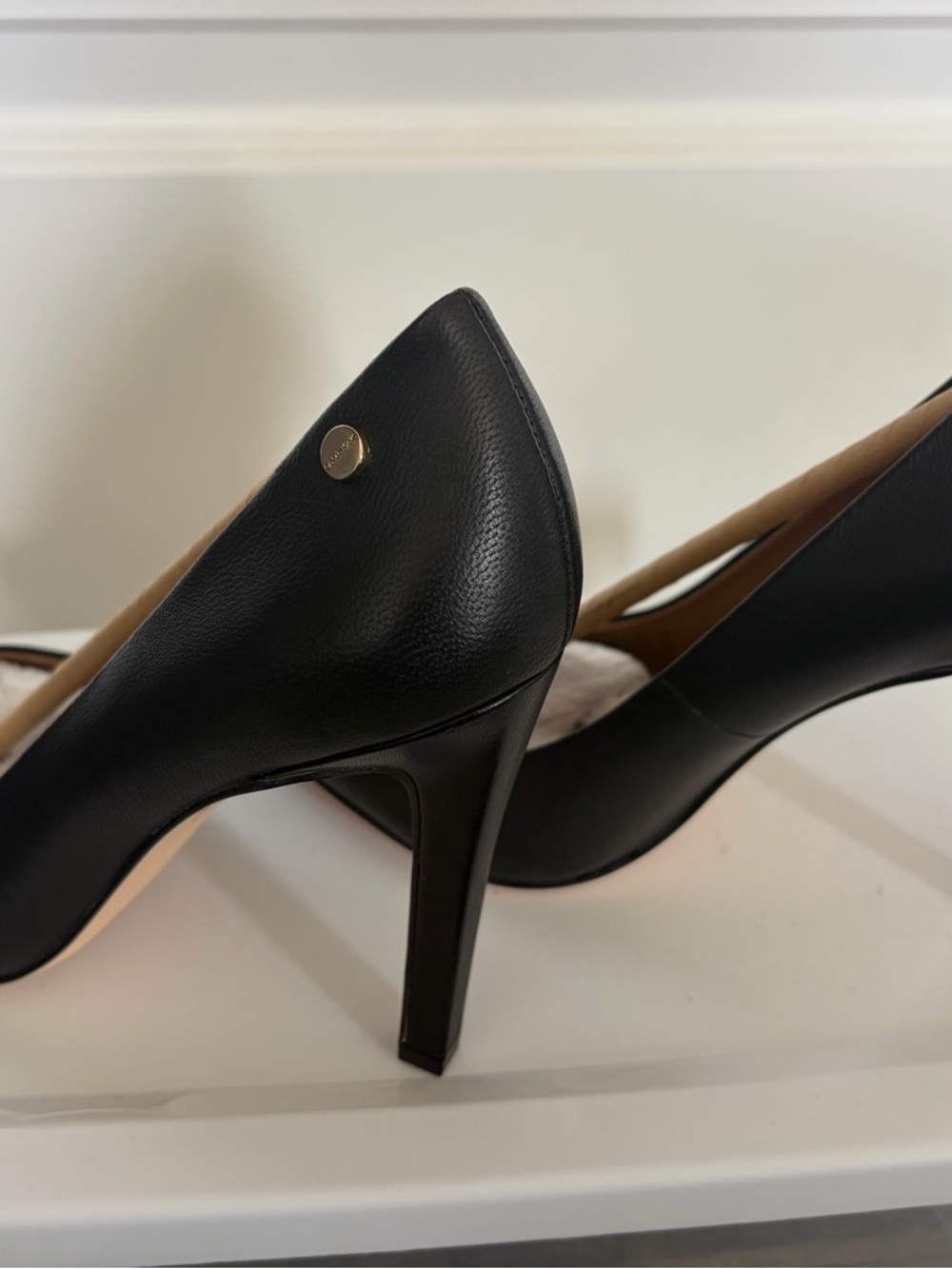 Calvin Klein Women's Black Pointed-Toe Pumps Brady 7 4.25" - Picture 3 of 6